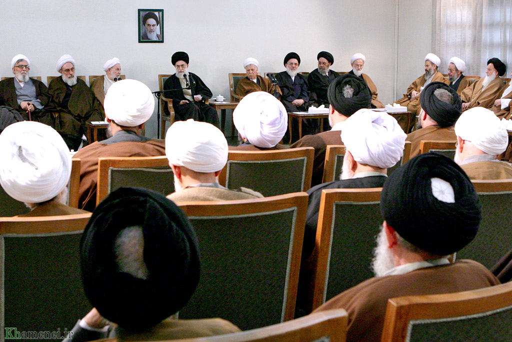 دیدار اعضای مجلس خبرگان با آیت الله خامنه‌ای مدظله العالی