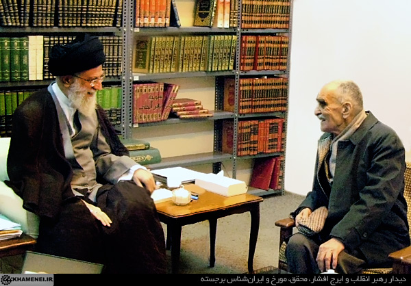 http://farsi.khamenei.ir/ndata/news/11741/C/13891225_0111741.jpg