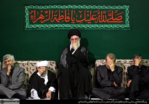 http://farsi.khamenei.ir/ndata/news/12412/C/13900216_2112412.jpg