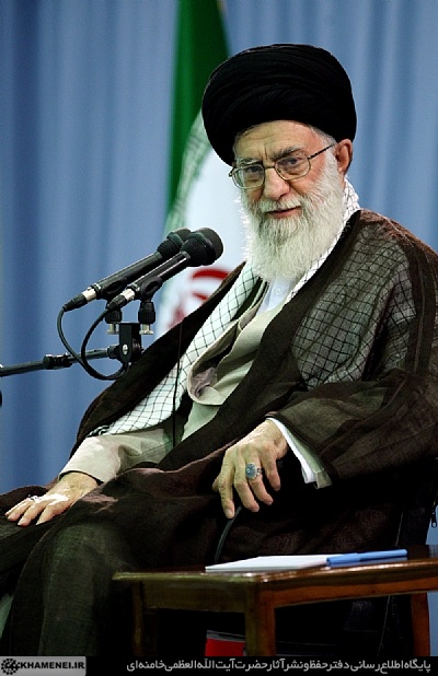 دیدار امام خامنه‌ای با نخبگان