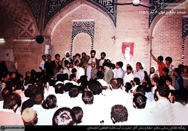 http://farsi.khamenei.ir/ndata/news/19924/C/13910304_0119924.jpg