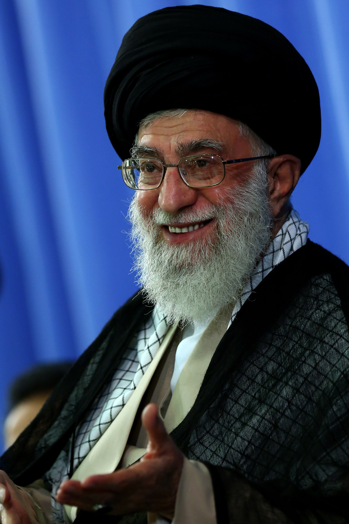 http://farsi.khamenei.ir/ndata/news/23057/B/13920419_4923057.jpg