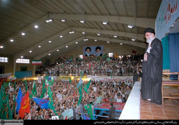 http://farsi.khamenei.ir/ndata/news/23854/C/13790505_0223854.jpg
