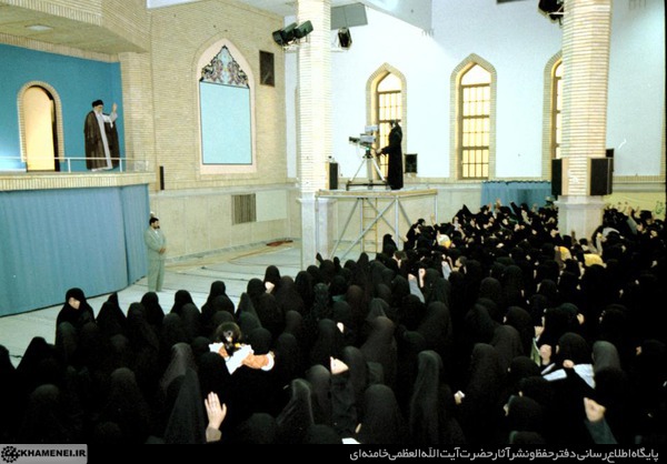 http://farsi.khamenei.ir/ndata/news/23894/C/13790630_0623894.jpg