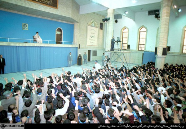 http://farsi.khamenei.ir/ndata/news/23940/C/13791208_1523940.jpg