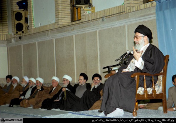 http://farsi.khamenei.ir/ndata/news/23998/C/13790912_0323998.jpg