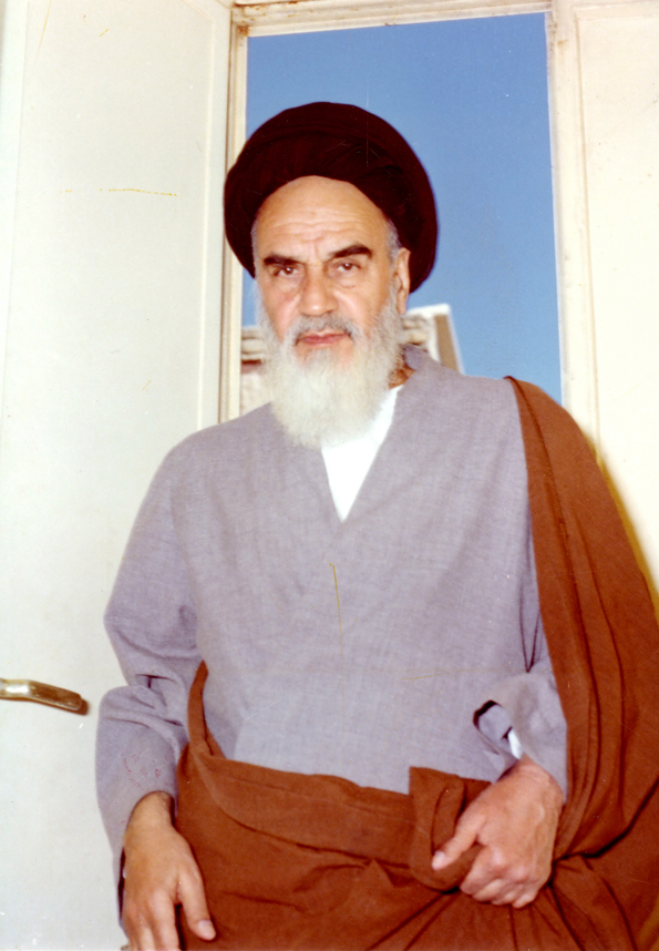 http://farsi.khamenei.ir/ndata/news/29055/smpf.jpg