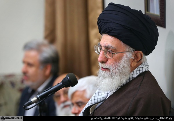 http://farsi.khamenei.ir/ndata/news/32841/C/13950124_0632841.jpg