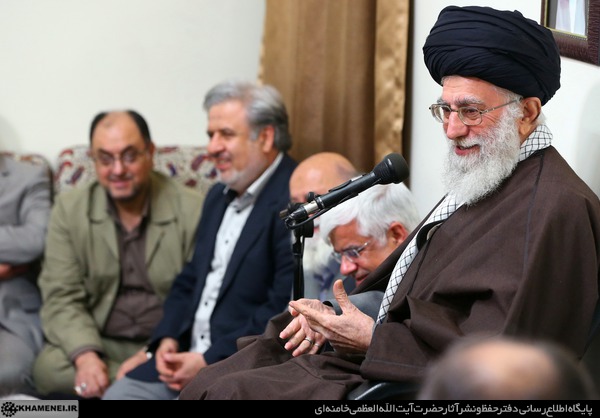 http://farsi.khamenei.ir/ndata/news/32841/C/13950124_0832841.jpg