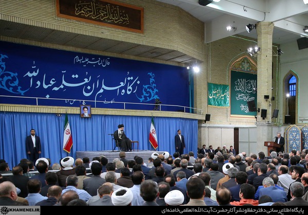 http://farsi.khamenei.ir/ndata/news/33422/C/13950329_0133422.jpg