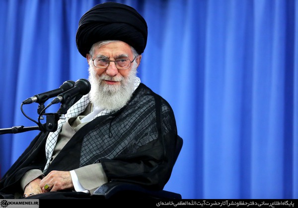 http://farsi.khamenei.ir/ndata/news/33422/C/13950329_2133422.jpg