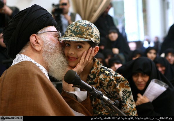 http://farsi.khamenei.ir/ndata/news/34795/C/13950811_0334795.jpg