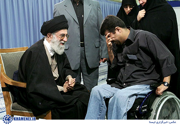 khamenei004.jpg