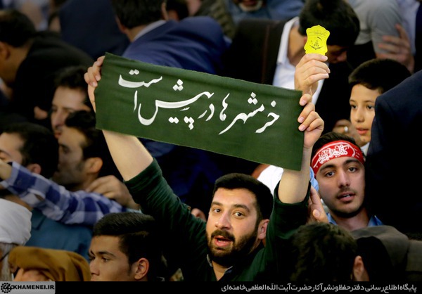 http://farsi.khamenei.ir/ndata/news/36081/C/13960101_0736081.jpg