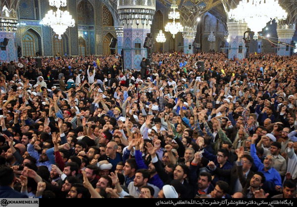 http://farsi.khamenei.ir/ndata/news/36081/C/13960101_1136081.jpg