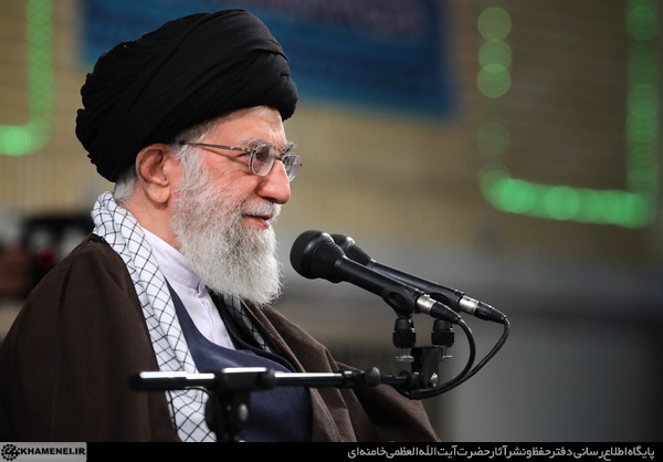 http://farsi.khamenei.ir/ndata/news/39167/C/13961219_0339167.jpg