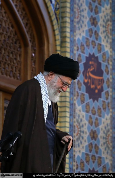 http://farsi.khamenei.ir/ndata/news/39269/C/13970101_5639269.jpg