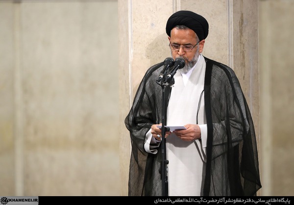 http://farsi.khamenei.ir/ndata/news/39415/C/13970129_0239415.jpg