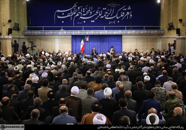 http://farsi.khamenei.ir/ndata/news/39651/C/13970302_0339651.jpg