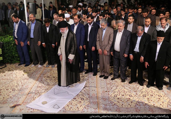 http://farsi.khamenei.ir/ndata/news/39749/C/13970309_0439749.jpg
