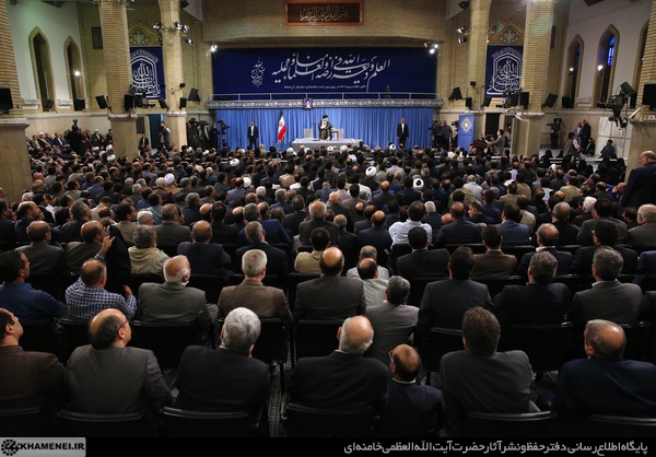 http://farsi.khamenei.ir/ndata/news/39873/C/13970320_0439873.jpg