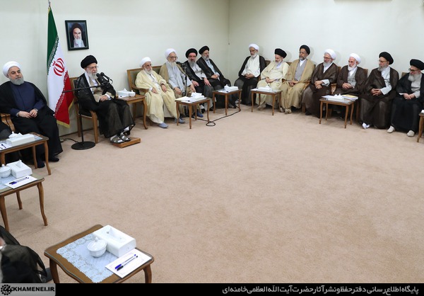 http://farsi.khamenei.ir/ndata/news/40411/C/13970615_0640411.jpg