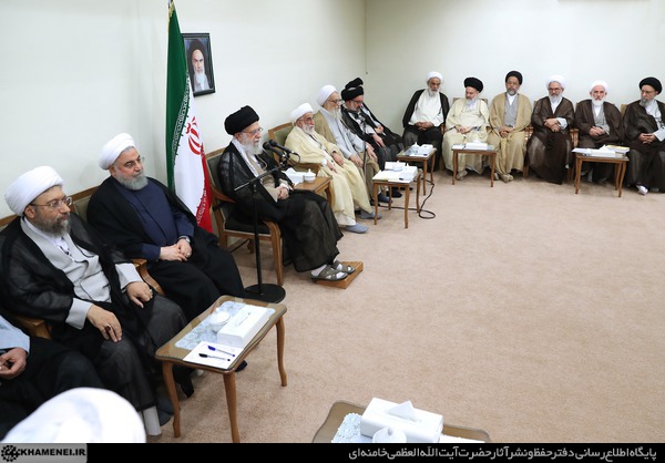 http://farsi.khamenei.ir/ndata/news/40411/C/13970615_0740411.jpg