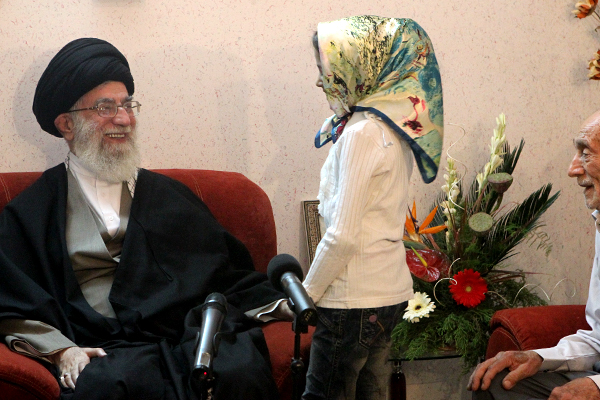 https://farsi.khamenei.ir/ndata/news/21316/2.jpg