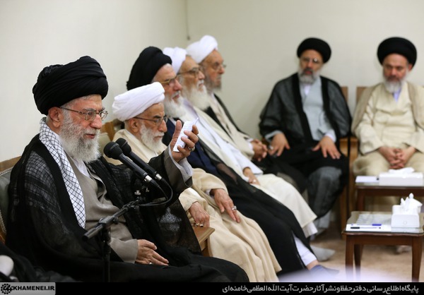 http://farsi.khamenei.ir/ndata/news/33188/C/13950306_6433188.jpg